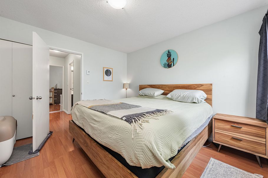 1 719 E 31st Avenue Vancouver, BC - 10