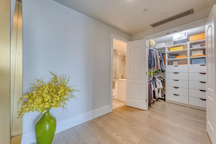 110 1328 Marinaside Crescent Vancouver, BC - 21