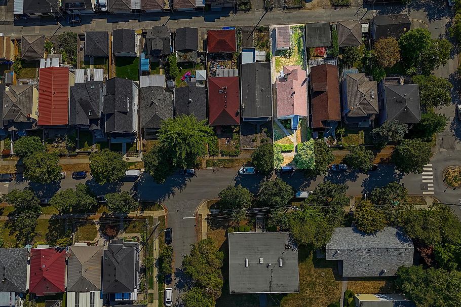 2336 E 45 Avenue Vancouver, BC - 37