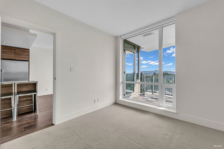 1005 1550 Fern Street North Vancouver, BC - 11