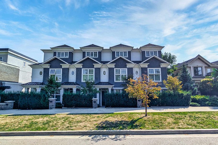 276 W 62nd Avenue Vancouver, BC - 2