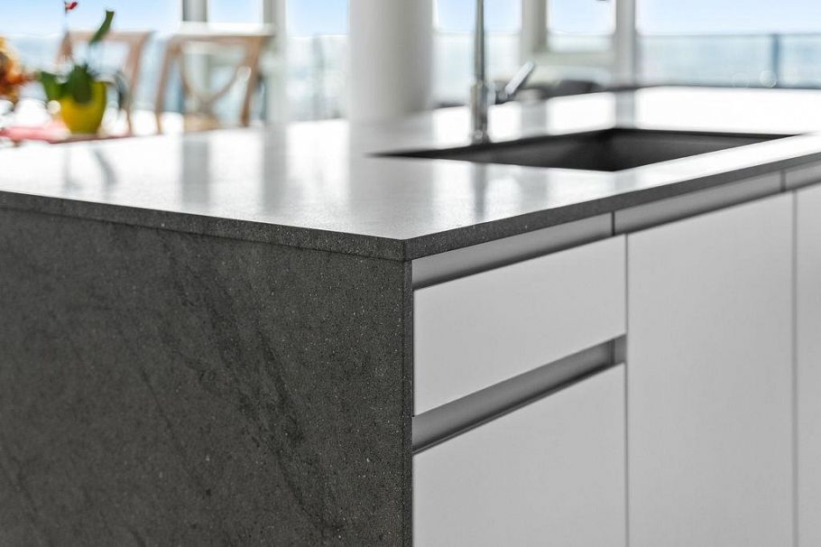 1708 8555 Granville Street Vancouver, BC - 6