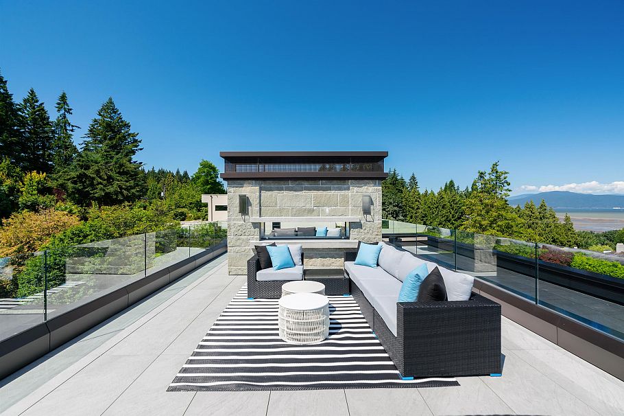 4838 Belmont Avenue Vancouver, BC - 3