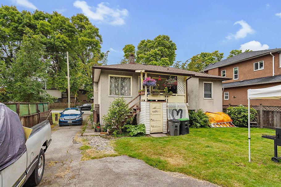 5454 Melbourne Street Vancouver, BC - 16