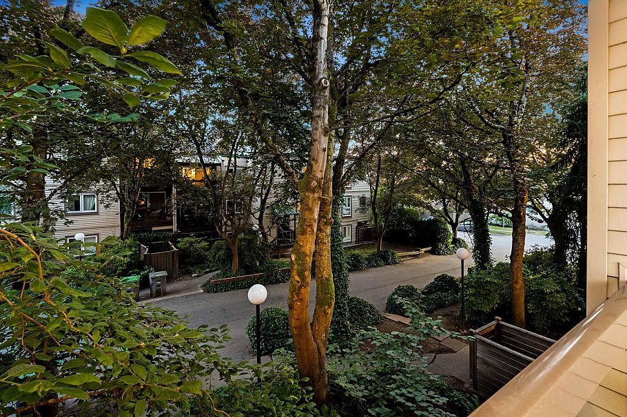 202 1422 E 3rd Avenue Vancouver, BC - 16