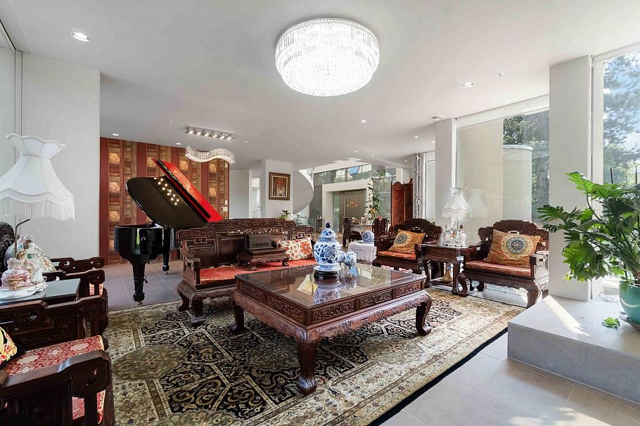 1919 W 57th Avenue Vancouver, BC - 5