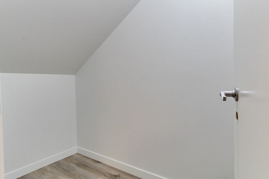 1432 W Hastings Street Vancouver, BC - 13