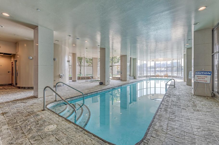 110 1328 Marinaside Crescent Vancouver, BC - 39