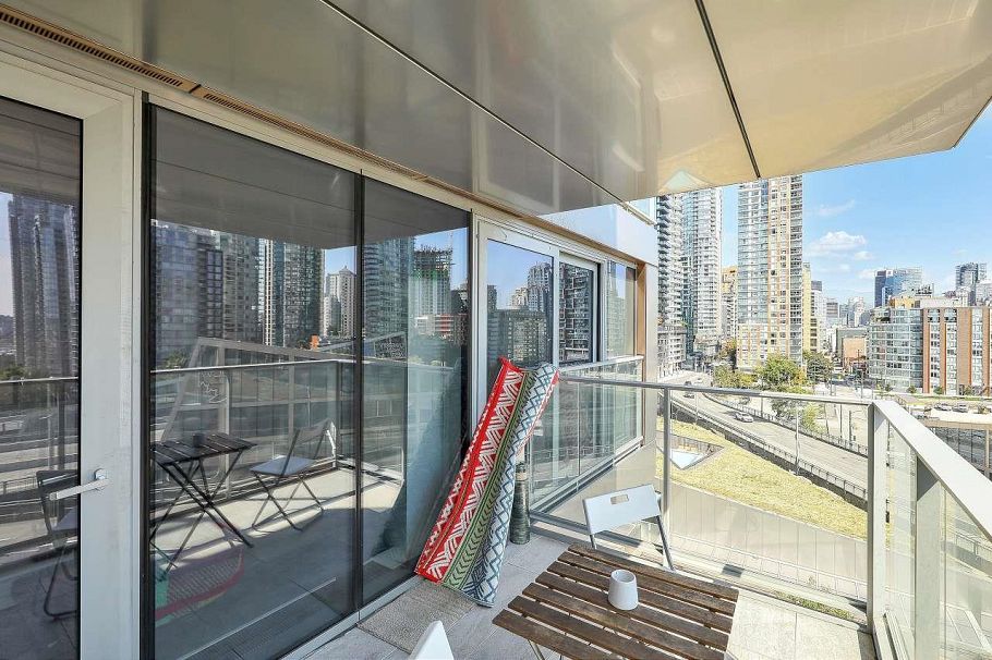 1501 1480 Howe Street Vancouver, BC - 16