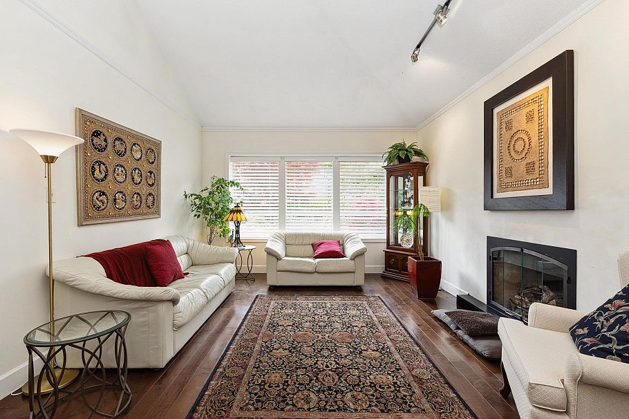 4728 Underwood Avenue North Vancouver, BC - 4