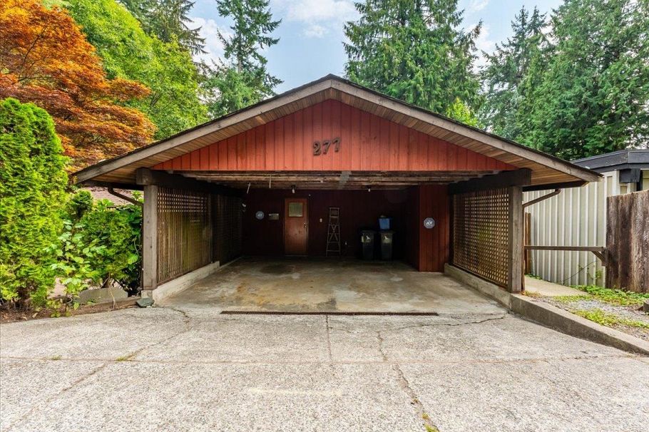 277 E Braemar Road North Vancouver, BC - 35