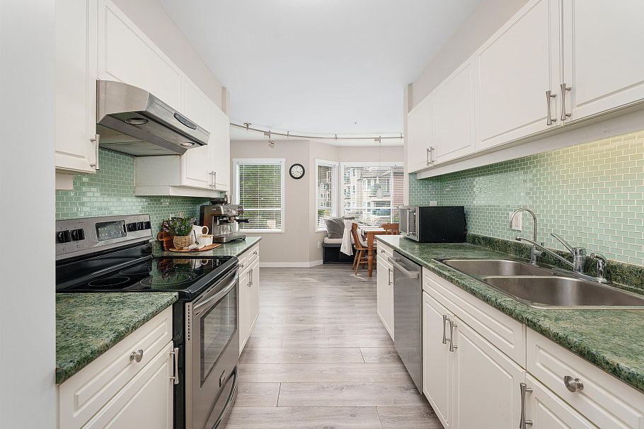 212 3690 Banff Court North Vancouver, BC - 16