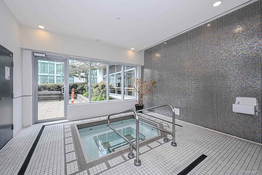 802 821 Cambie Street Vancouver, BC - 14