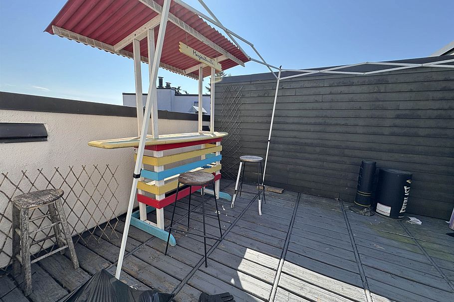 21 1201 Lamey's Mill Road Vancouver, BC - 18