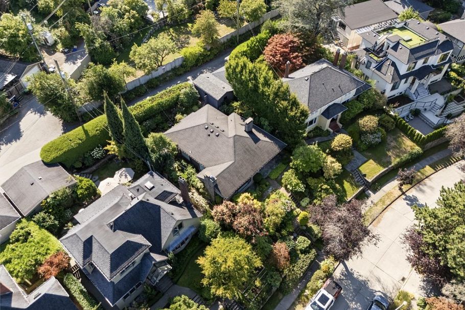 2533 Wallace Crescent Vancouver, BC - 34