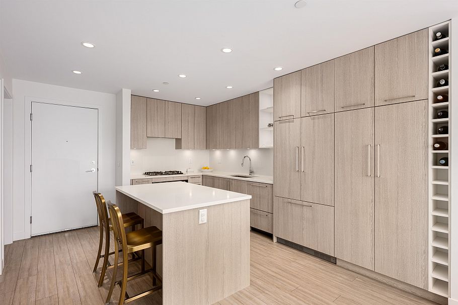 208 707 E 3rd Street North Vancouver, BC - 7