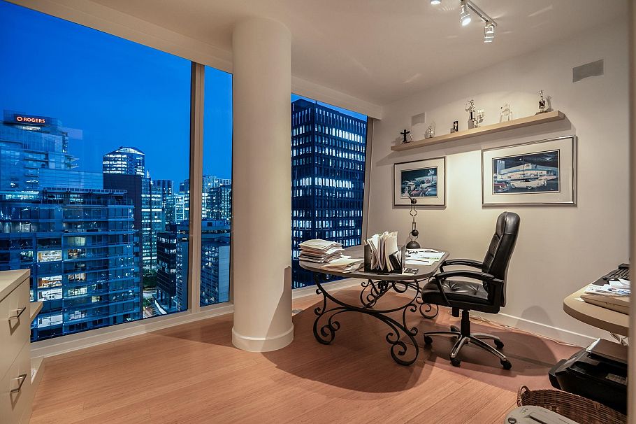 2502 1233 W Cordova Street Vancouver, BC - 25