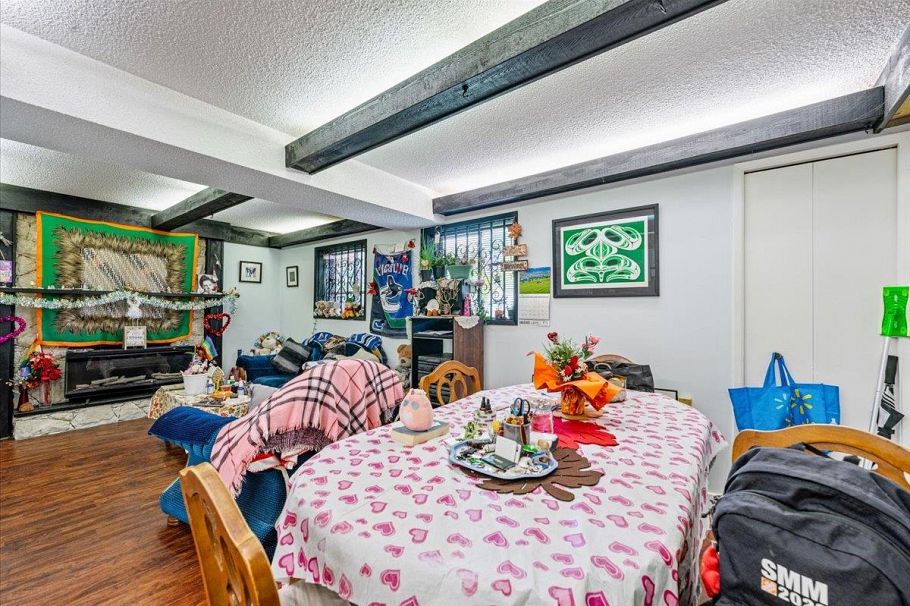 6549 Lancaster Street Vancouver, BC - 38