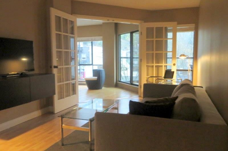 203 4323 Gallant Avenue North Vancouver, BC - 13