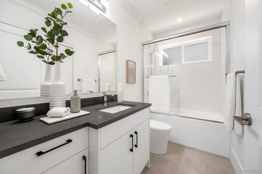 1427 E 27th Avenue Vancouver, BC - 15