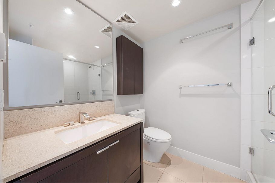 1706 1320 Chesterfield Avenue North Vancouver, BC - 19