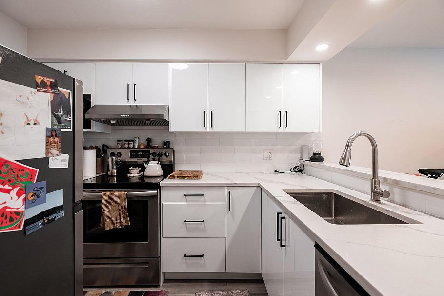 203 1615 Frances Street Vancouver, BC - 10