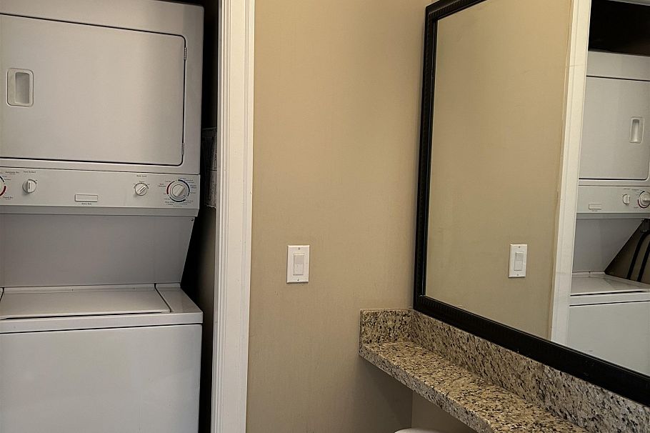 8463 Oak Street Vancouver, BC - 7