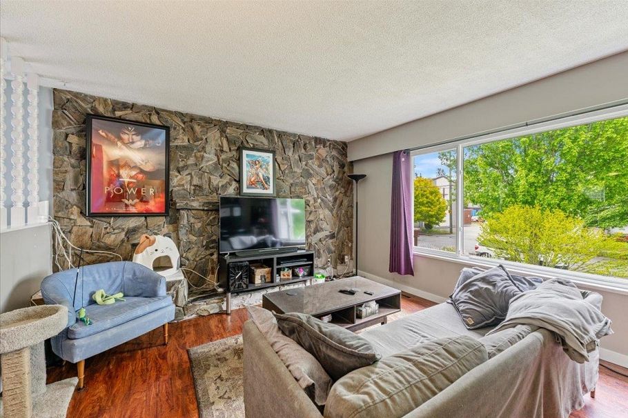 6549 Lancaster Street Vancouver, BC - 31