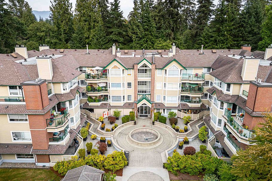 212 3690 Banff Court North Vancouver, BC - 35
