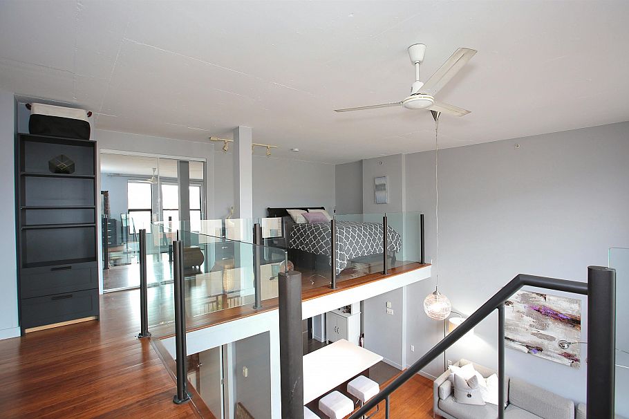 511 22 E Cordova Street Vancouver, BC - 17