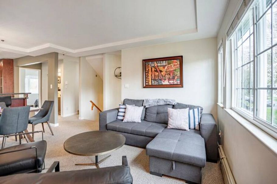 3580 William Street Vancouver, BC - 9