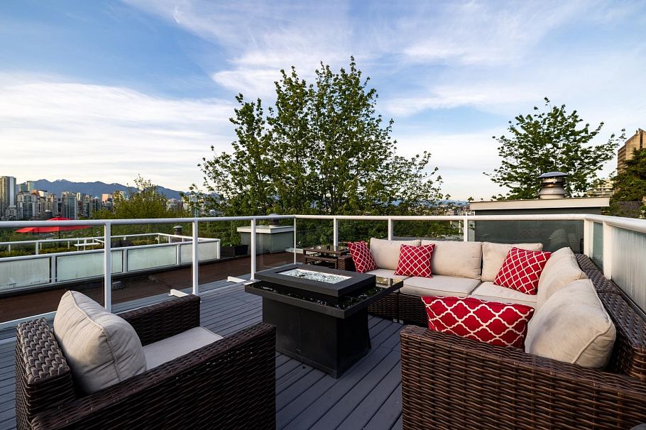 2391 Oak Street Vancouver, BC - 20