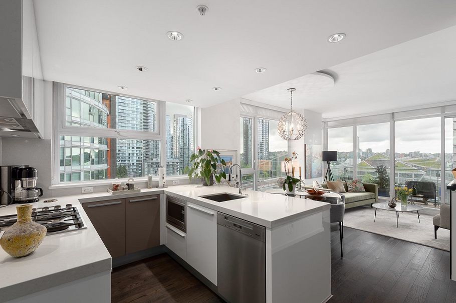 707 1351 Continental Street Vancouver, BC - 13