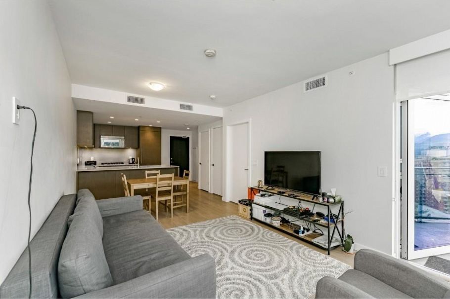 1401 112 E 13th Street North Vancouver, BC - 7