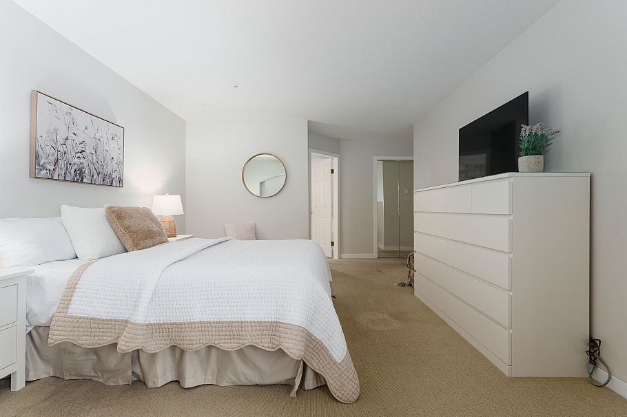 212 3690 Banff Court North Vancouver, BC - 25