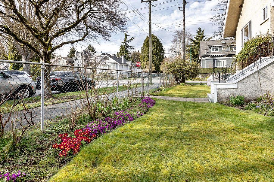 2206 Musqueamview Street Vancouver, BC - 33