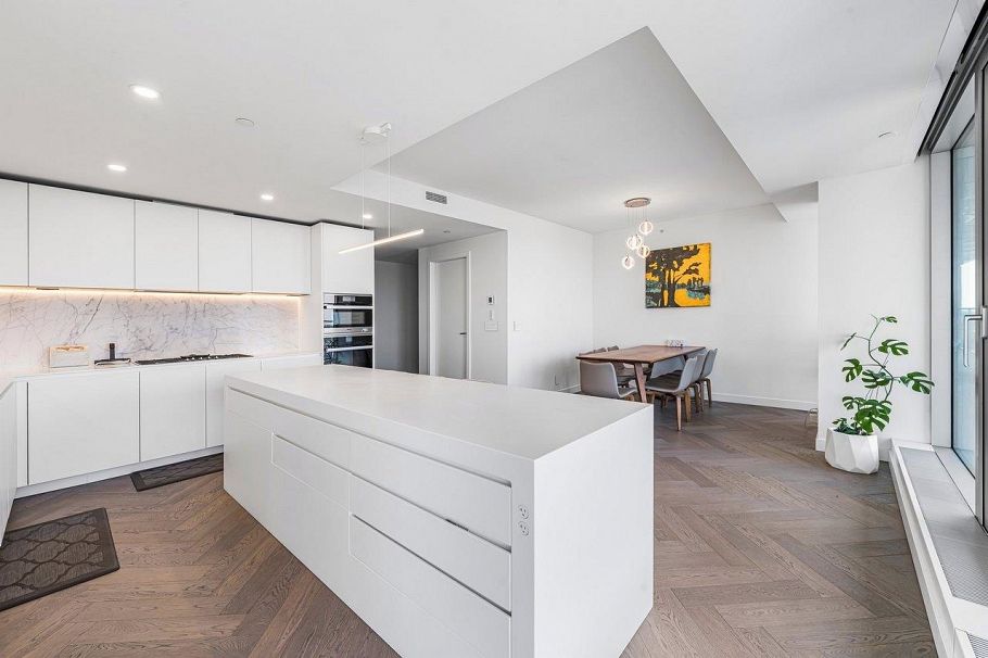 5601 1480 Howe Street Vancouver, BC - 20