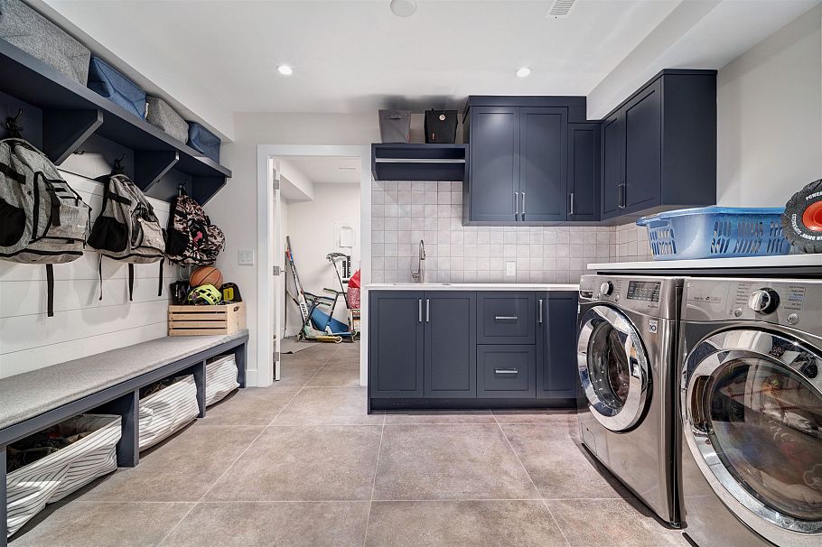 2488 Belloc Street North Vancouver, BC - 26