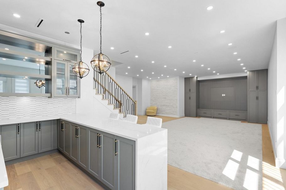 2246 W 20th Avenue Vancouver, BC - 27