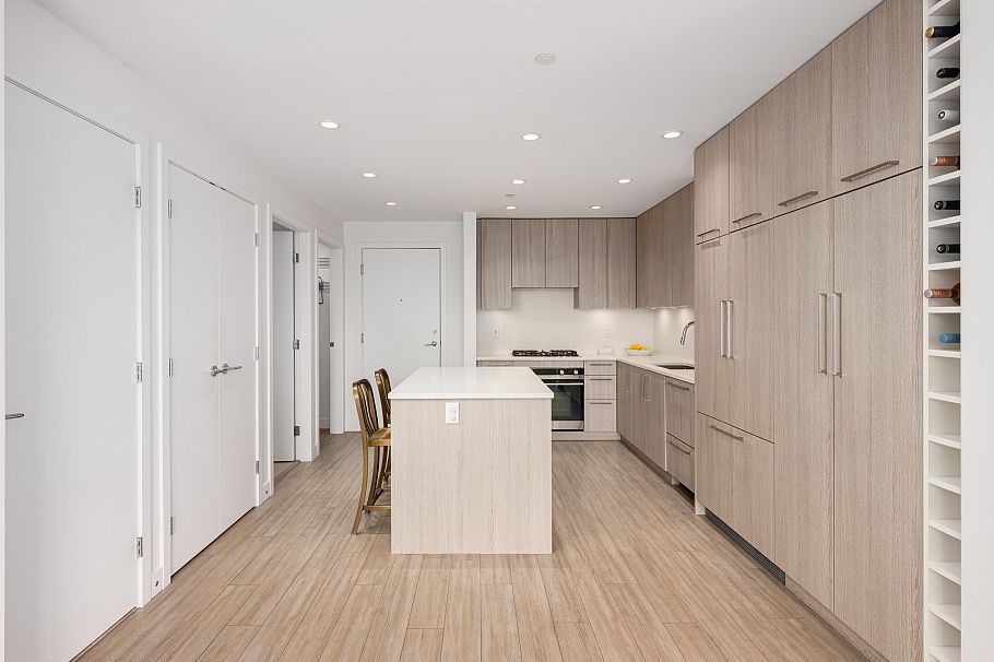 208 707 E 3rd Street North Vancouver, BC - 8