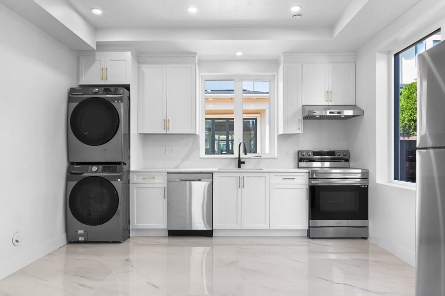 2246 W 20th Avenue Vancouver, BC - 36