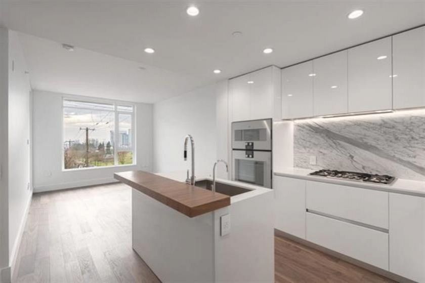 202 375 W 59th Avenue Vancouver, BC - 3