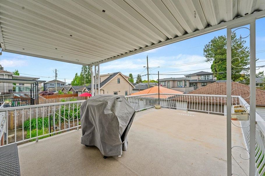 6549 Lancaster Street Vancouver, BC - 13