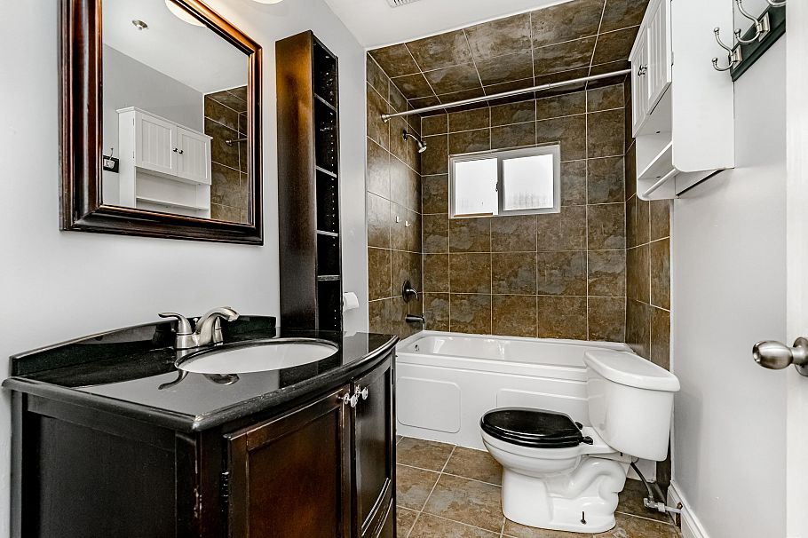 3580 William Street Vancouver, BC - 28