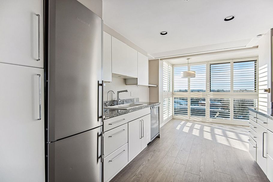 901 1550 W 15th Avenue Vancouver, BC - 17