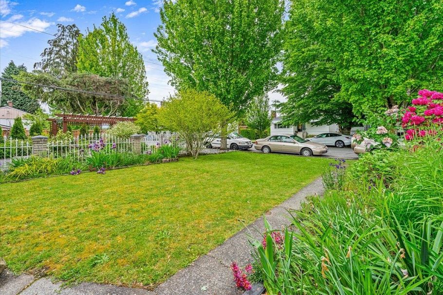 6549 Lancaster Street Vancouver, BC - 4