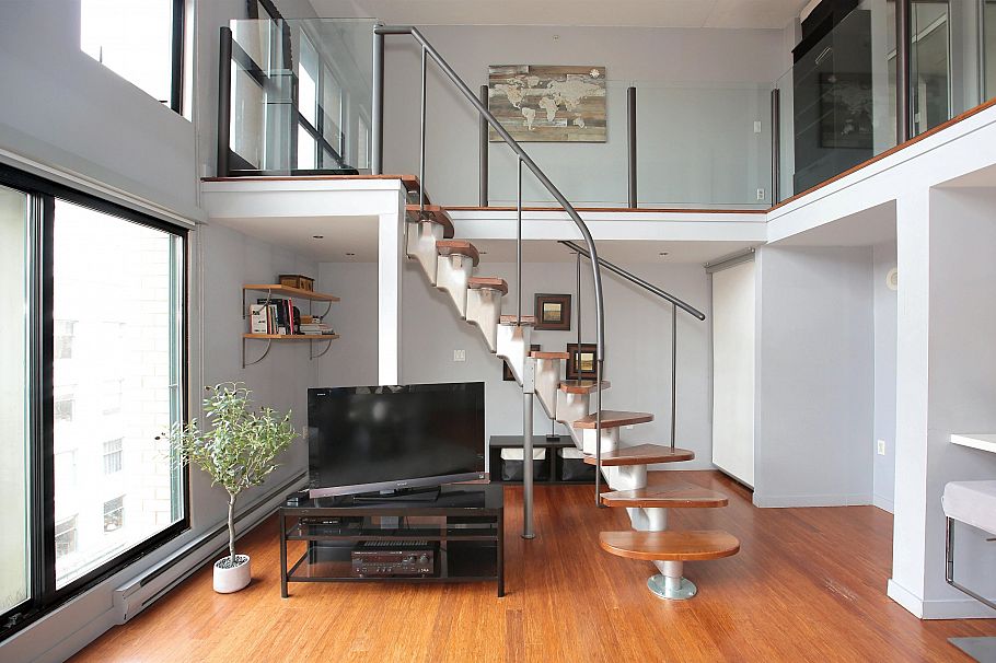 511 22 E Cordova Street Vancouver, BC - 3