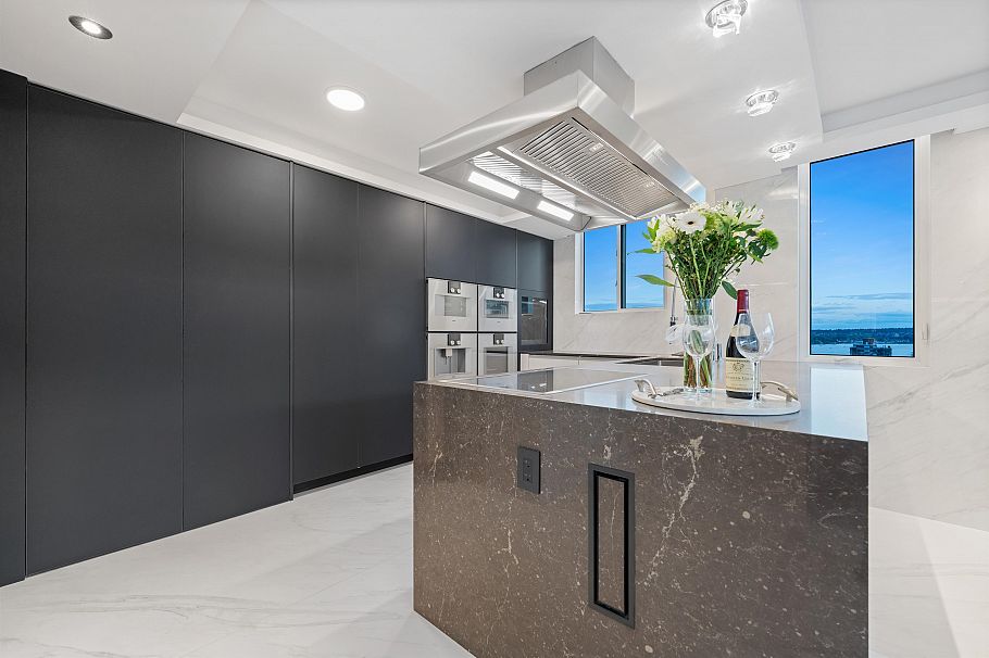 1501 845 Chilco Street Vancouver, BC - 24