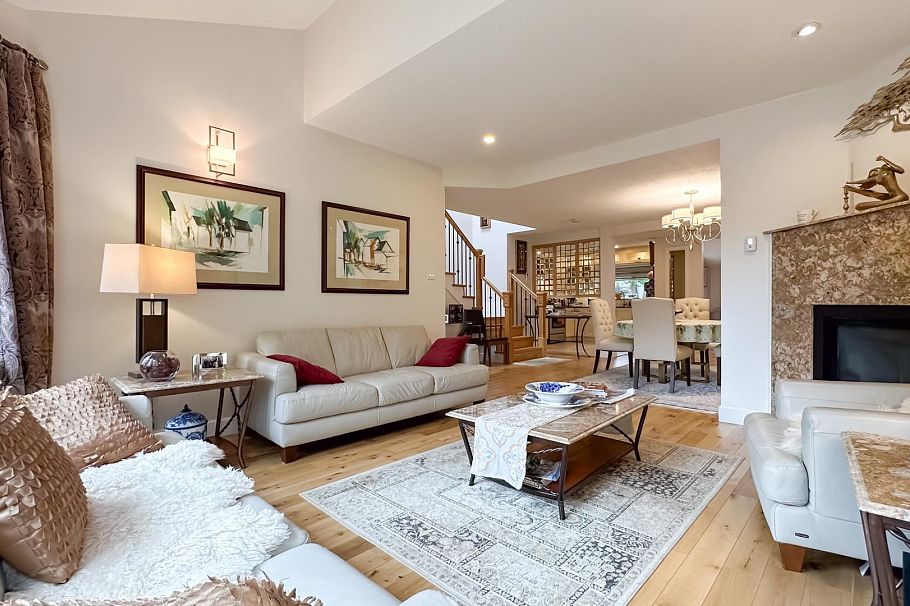 880 W 19th Street North Vancouver, BC - 5