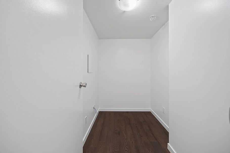 1901 1033 Marinaside Crescent Vancouver, BC - 26